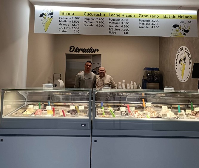 Heladería Stinga - Helados artesanales en Motril y Calahonda 2