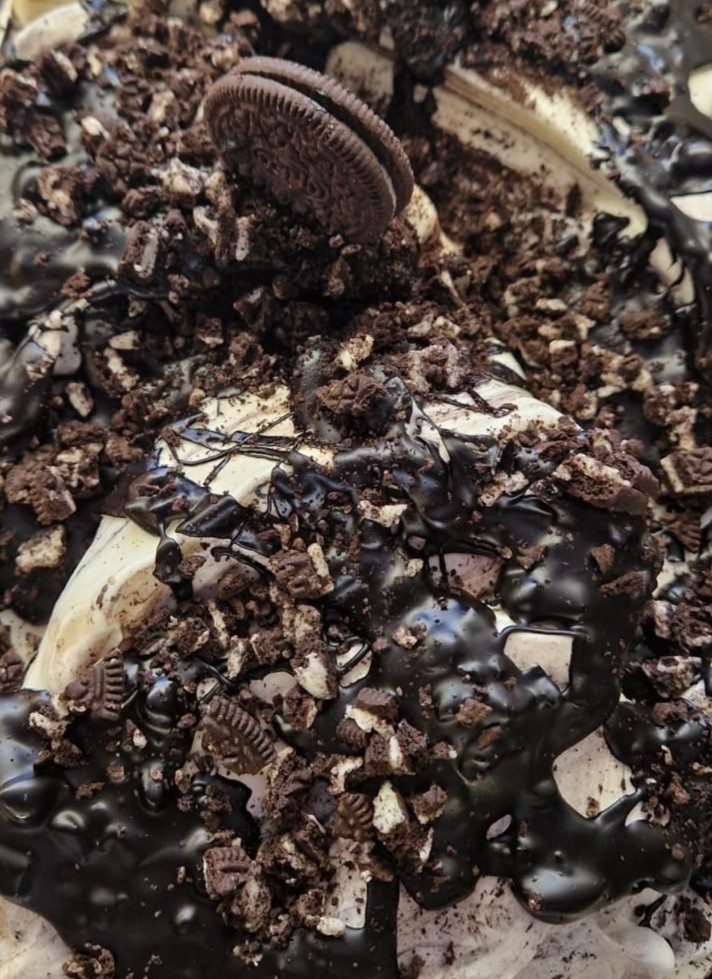 Helado artesanal de Oreo - Heladería Stinga Motril