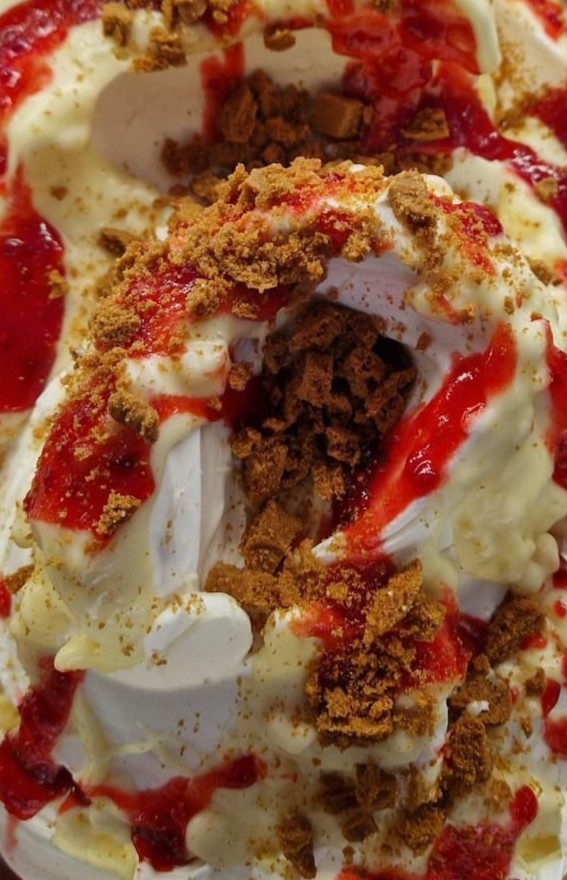 Helado artesanal de Tarta de queso - Heladería Stinga Motril